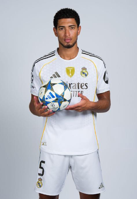 鲁尼：赖斯的表现不可思议，他未来会接替凯恩成为英格兰队长（鲁尼盛赞赖斯：表现惊艳，未来将接班凯恩出任英格兰队长）