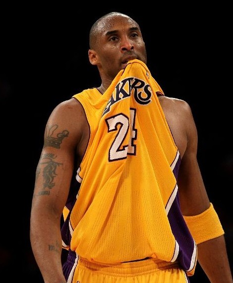 帕夫洛维奇：球队氛围很好，我们都为迈尼昂扑出点球感到高兴（帕夫洛维奇：球队氛围极佳，迈尼昂扑点令全队欣喜）