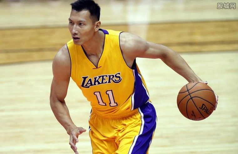 赛后情书：巴萨防守千疮百孔能否防住中超？曼城哈登大胜多特（赛后复盘：巴萨后防千疮百孔，能挡住中超冲击吗？曼城哈登横扫多特）