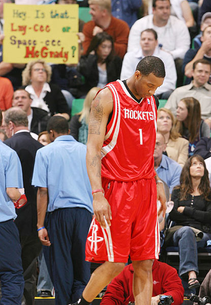 坎塞洛：若赢得世界杯会脱下国家队战袍；未来希望回到本菲卡（坎塞洛：若世界杯夺冠将退出国家队，盼将来重返本菲卡）