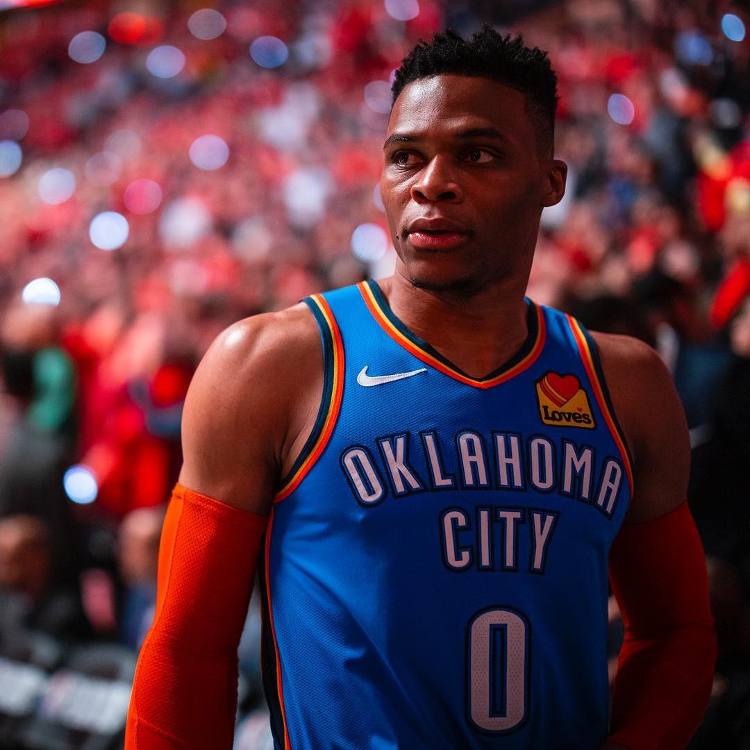 世欧预半场：约翰逊传射，威尔逊建功，威尔士3-1北马其顿（欧预赛半场：约翰逊传射、威尔逊建功，威尔士3-1领先北马其顿）